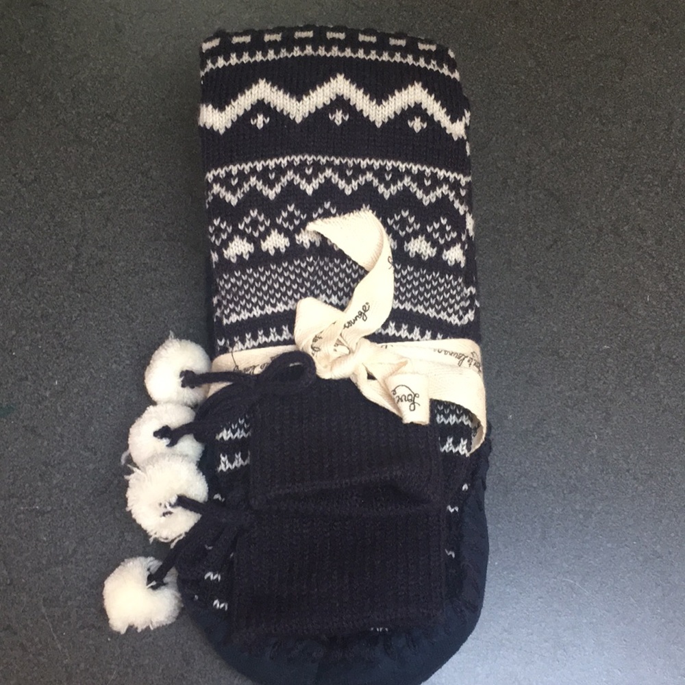 Women’s Slipper socks- brand new